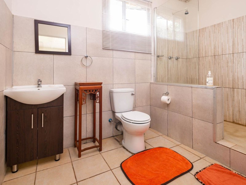 Double Room - Photo 3