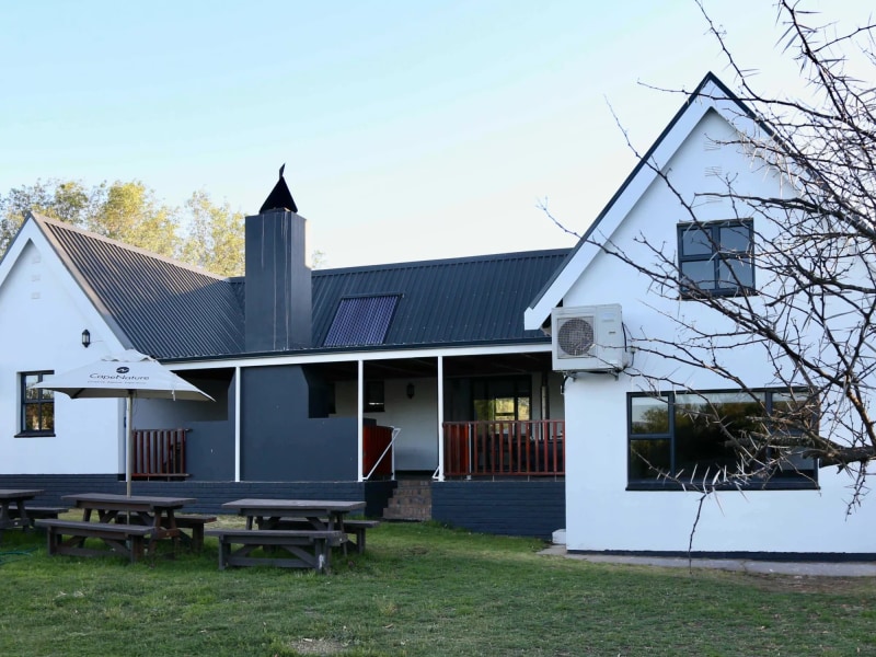 Luiperd & Rooikat Cottages