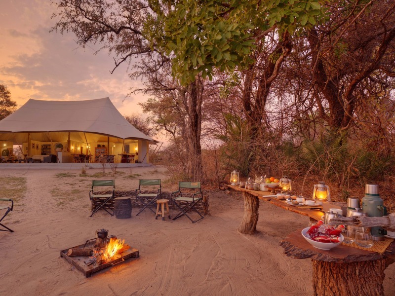 Mess area with fire pit, Chisa Busanga Camp