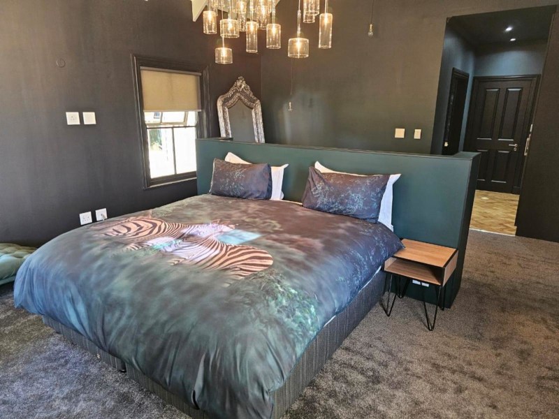 Forest Suite - Photo 2