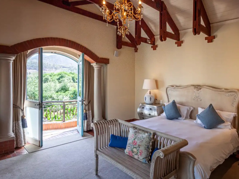 Villa Suite - Photo 3