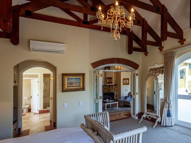 Villa Suite - Photo 4