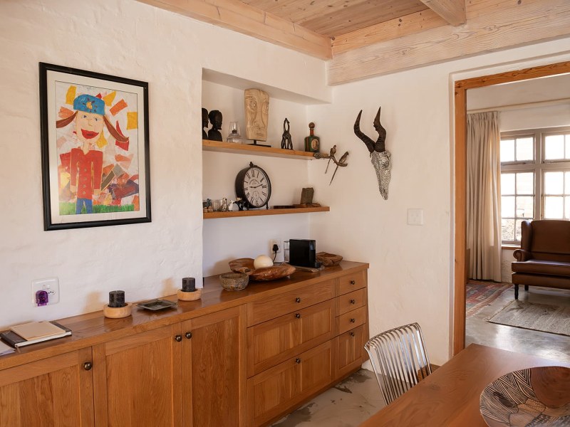 Icarus Cottage