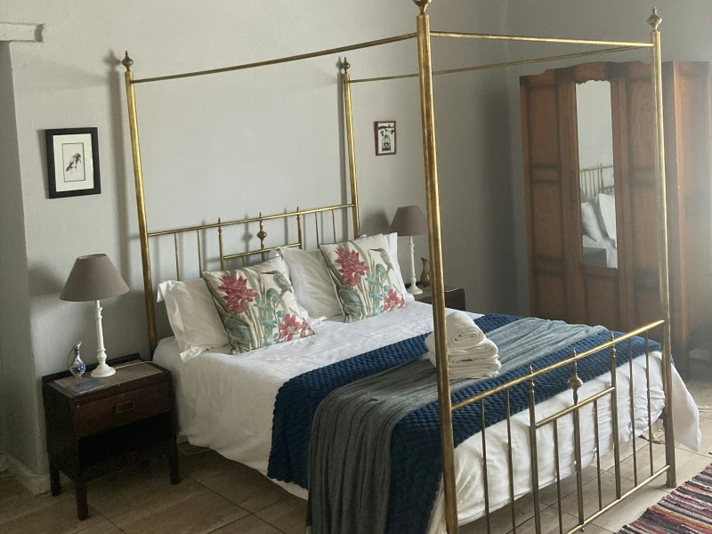 Just-a-bed: Quaint Karoo