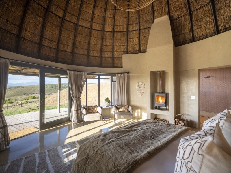 Kwena Lodge Luxury Suite at Gondwana Game Reserve
