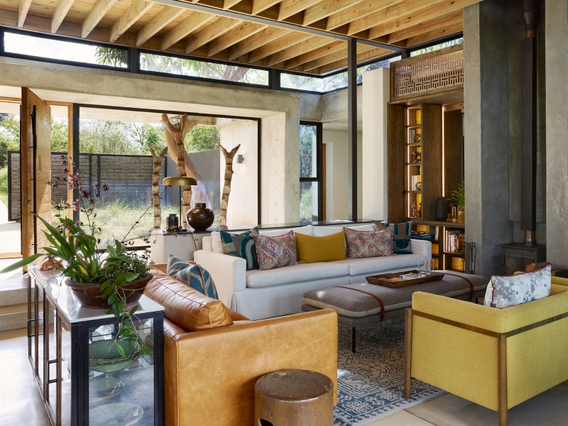 Lounge with colourful sofas, Fish Eagle Villa, Lion Sands