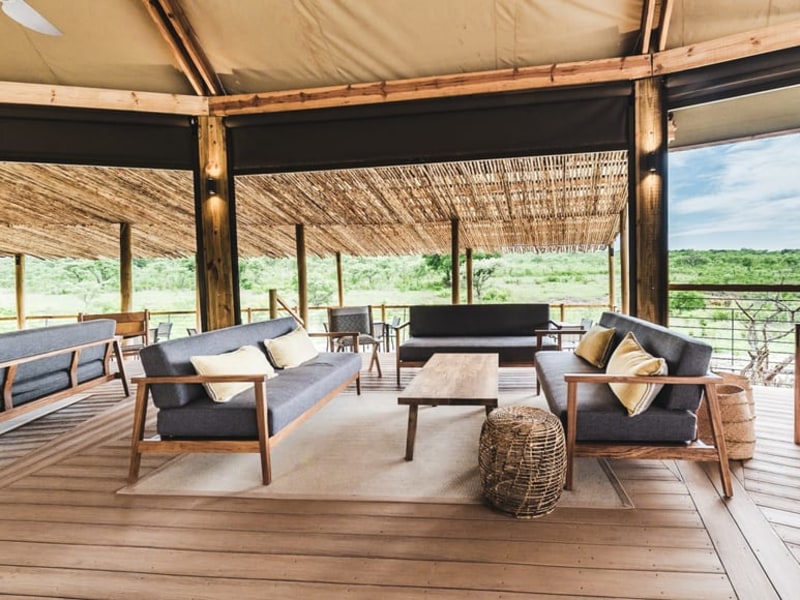 lounge area