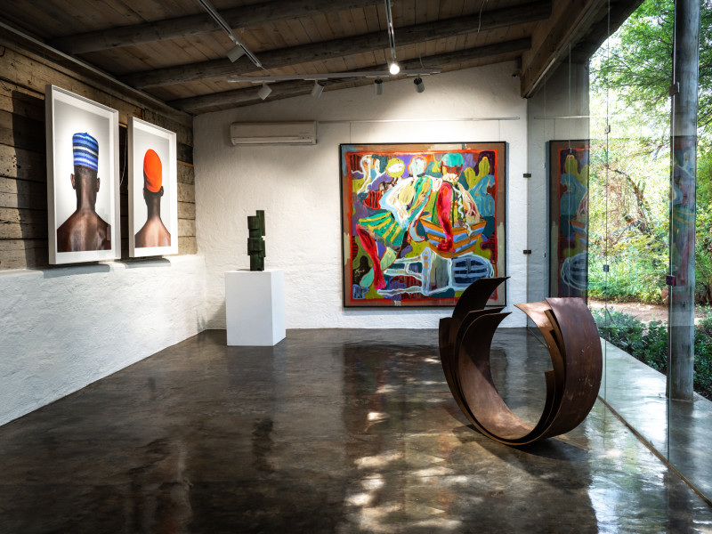 SS LODGE Boutique and Gallery Ross Couper 8-2 at Singita Boulders Lodge