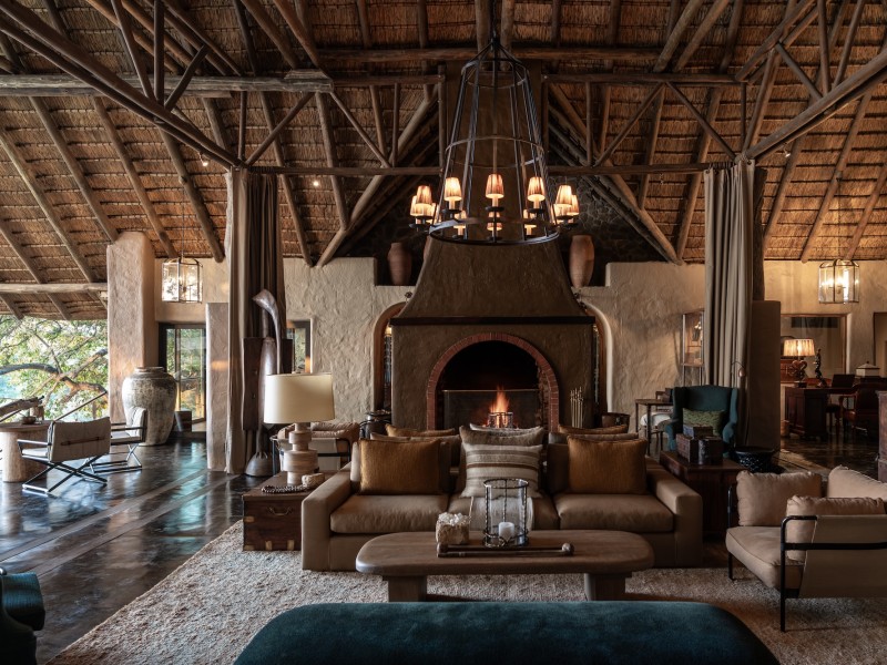 LODGE Ebony Lodge Fireplace at Singita Ebony Lodge
