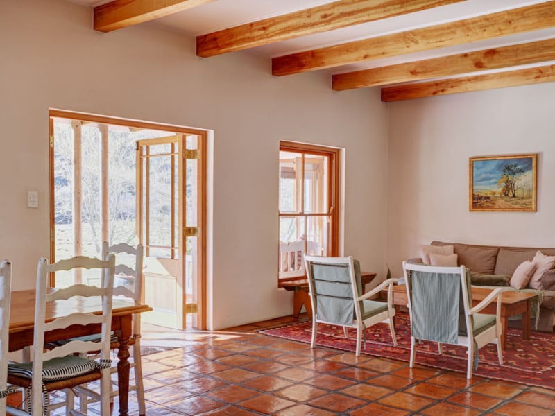 Fish Eagle Lodge - Photo 3