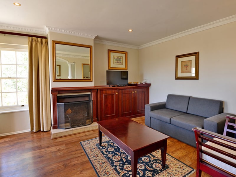 Superior Suite - Photo 2