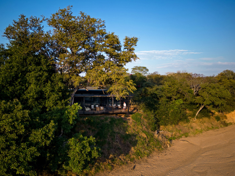 The camp exterior at Tanda Tula Safari Camp