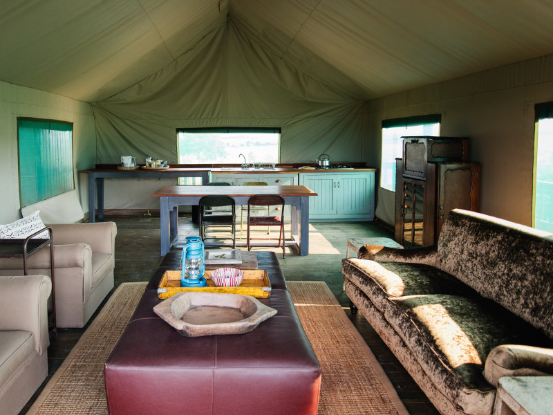The Honeymoon Tent - Photo 5
