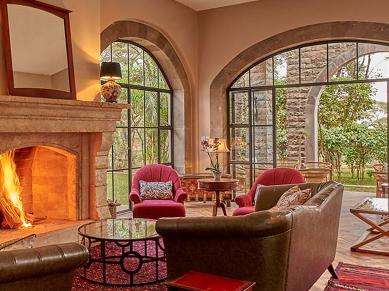 The Retreat at giraffe Manor p Lounge