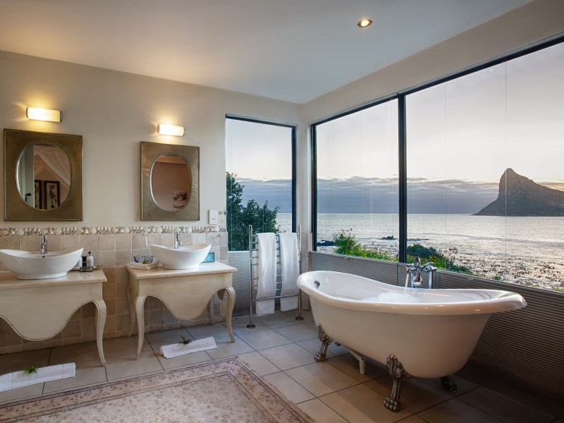 Corsica mountain suite at Tintswalo Atlantic