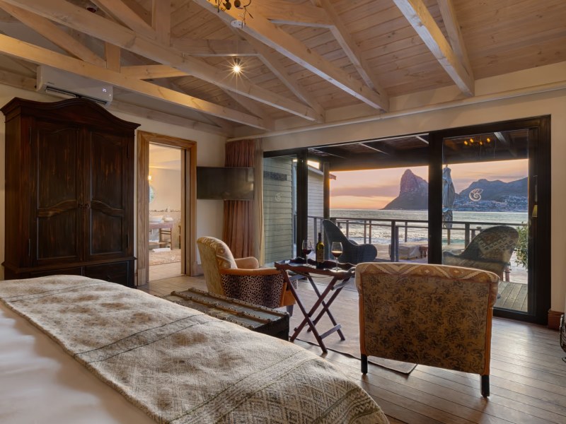Island suite at Tintswalo Atlantic