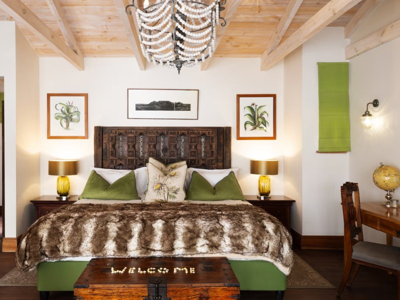 Island suite at Tintswalo Atlantic