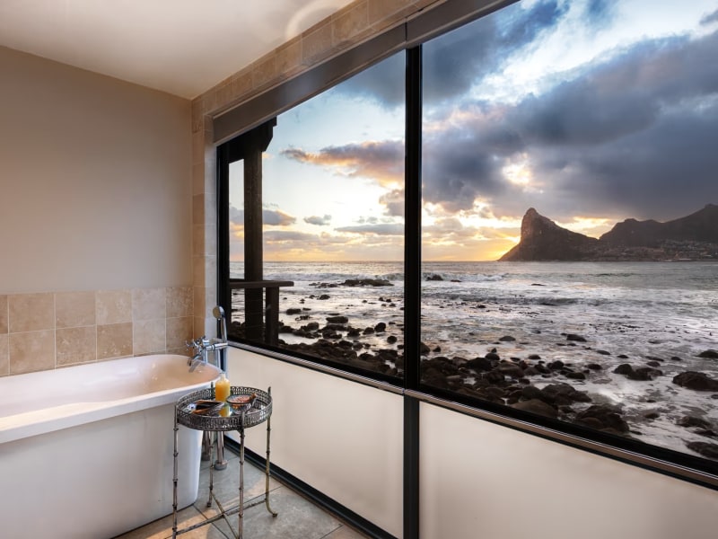 Island suite at Tintswalo Atlantic