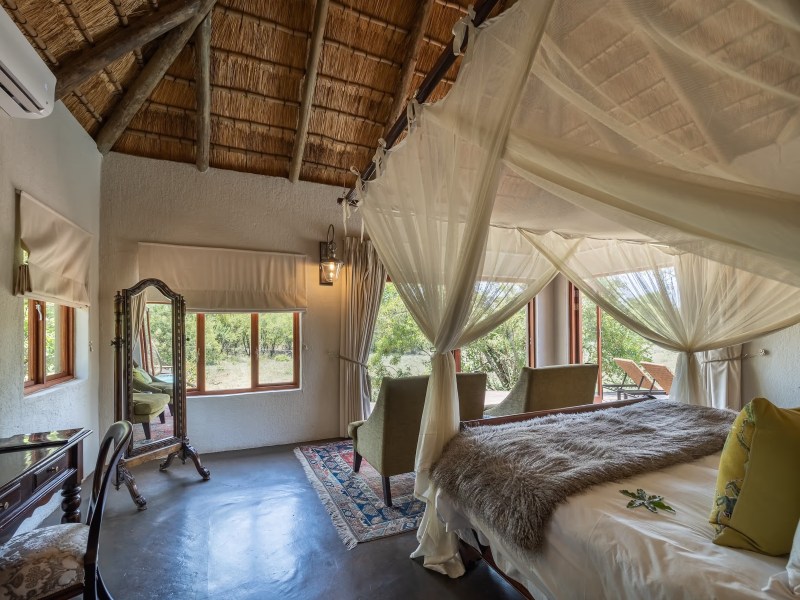 Grant suite at Tintswalo Safari