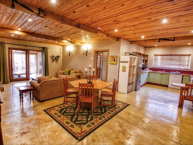 Luxury Water Oak Cottage - Photo 2