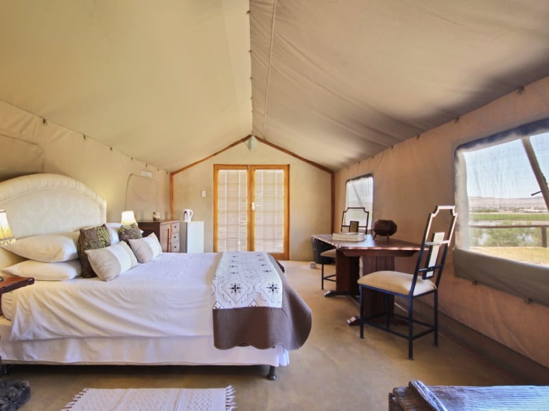 Tent50172 2807