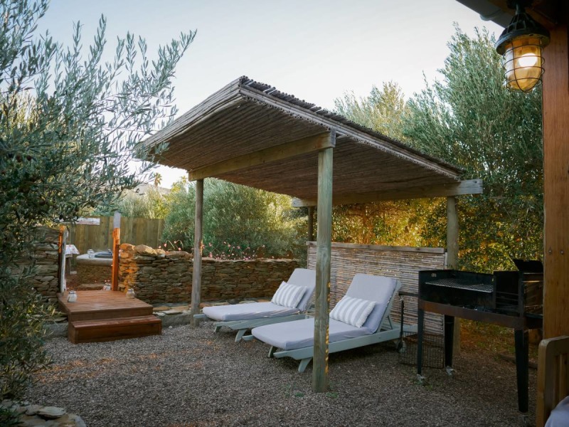 Stone Cottage - Photo 2