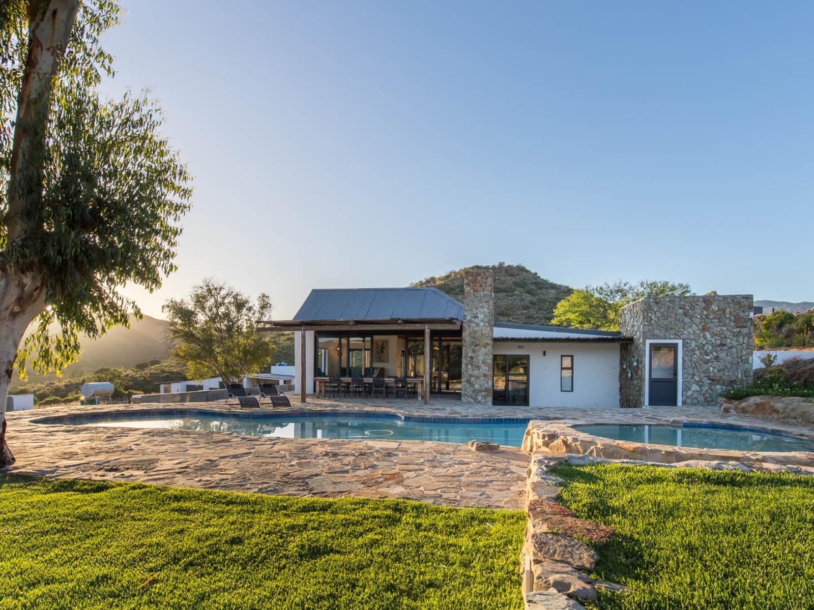 Superior Cottage