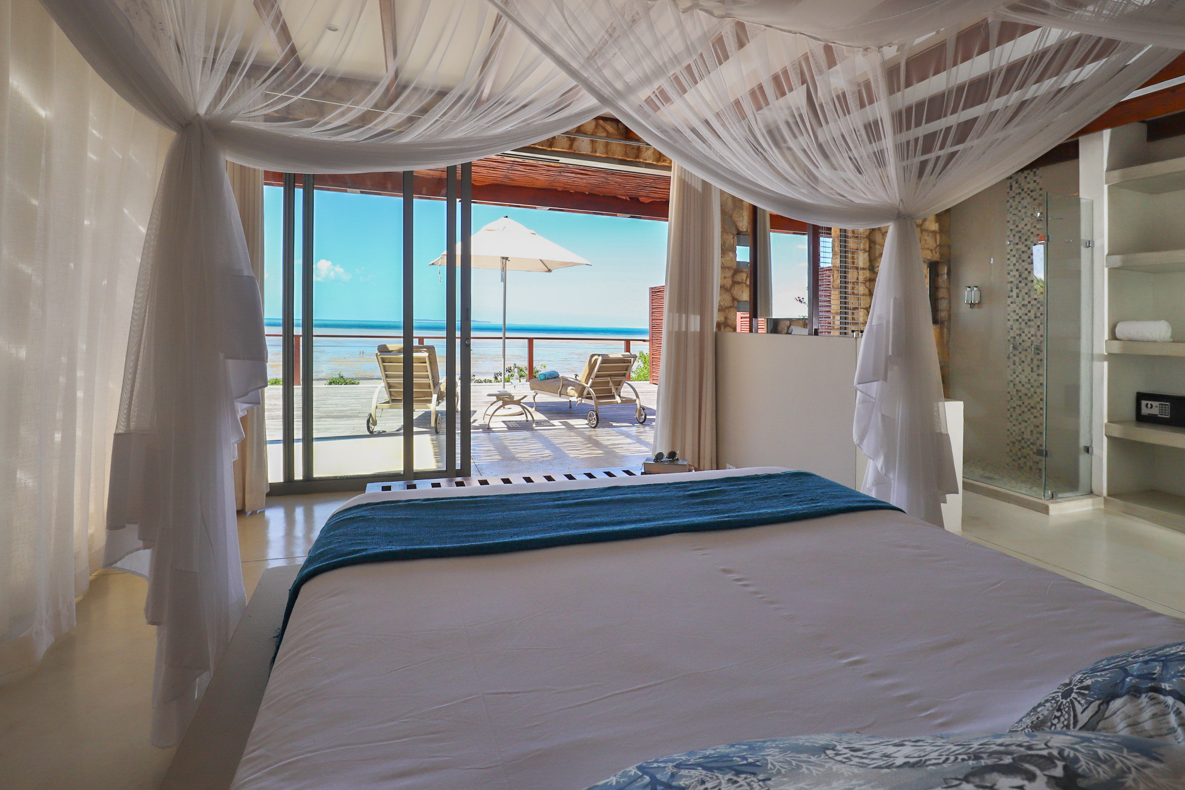 Luxury Beach Suite