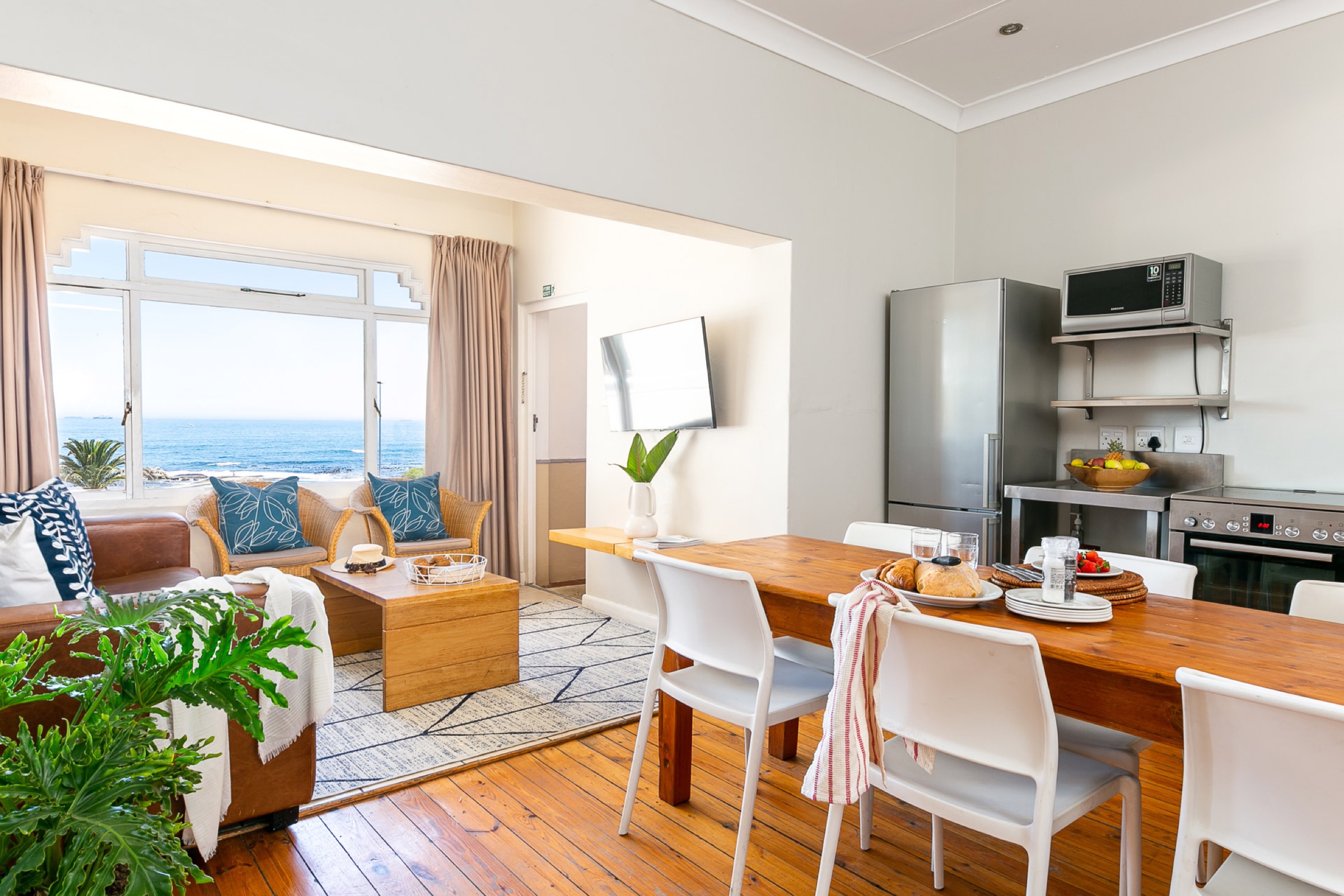 Stone Cottage – Three Bedroom