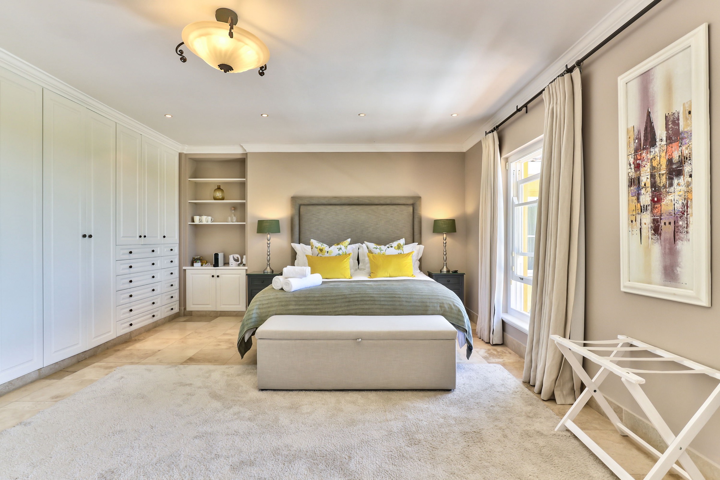 Premium De Luxe Suite