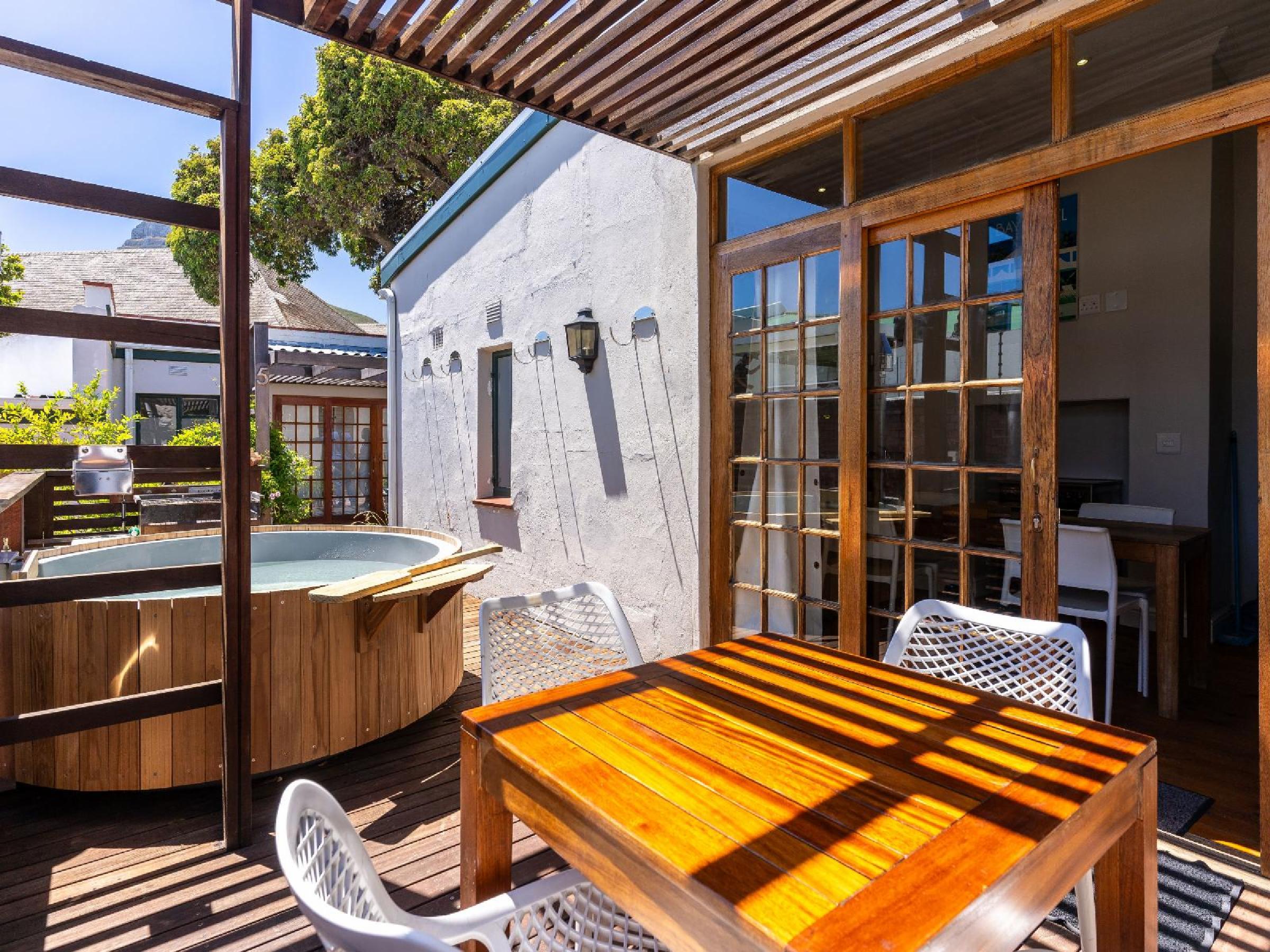 Stone Cottages - 2 Bedroom with Hot Tub