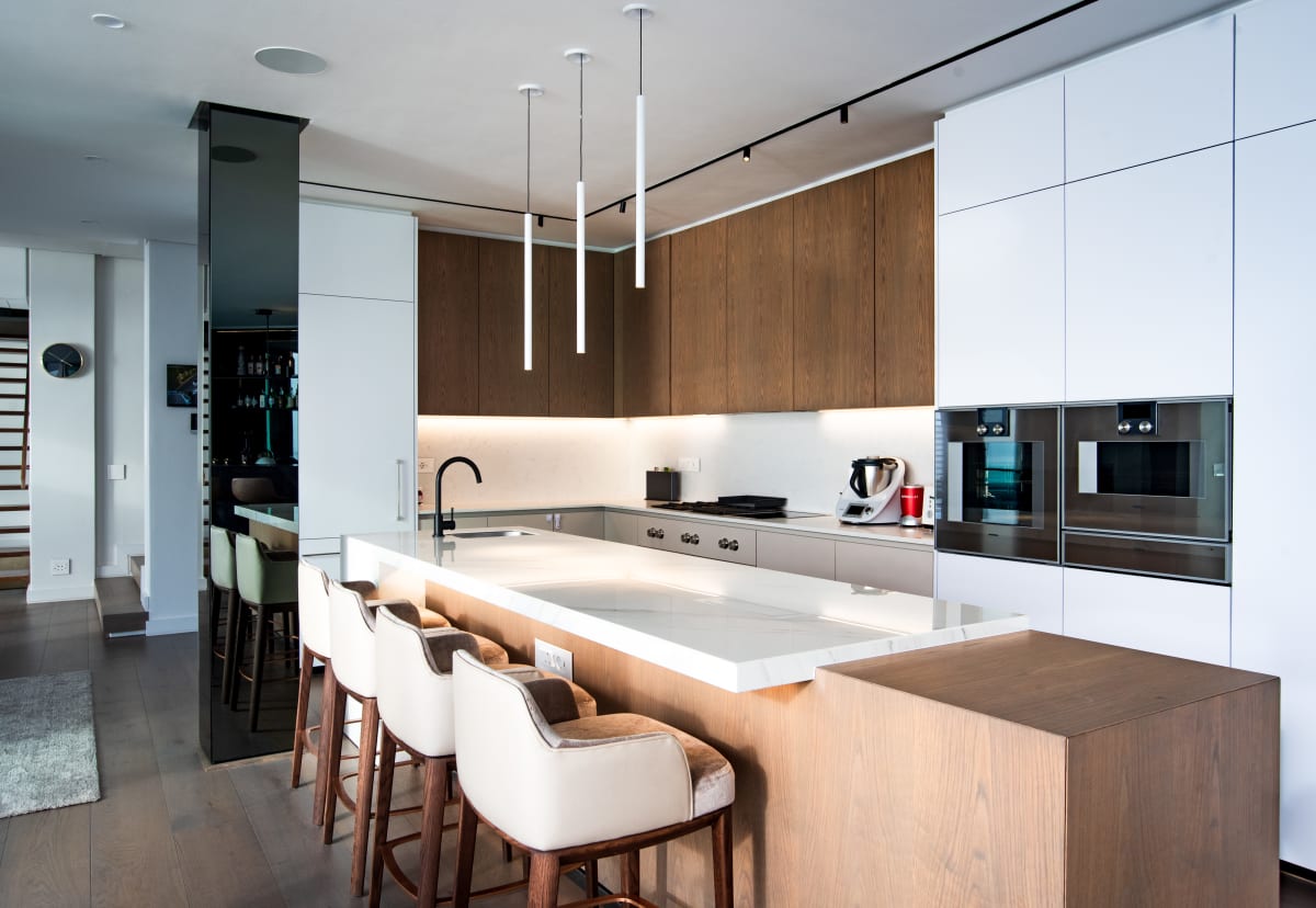 House Moss - Image 1