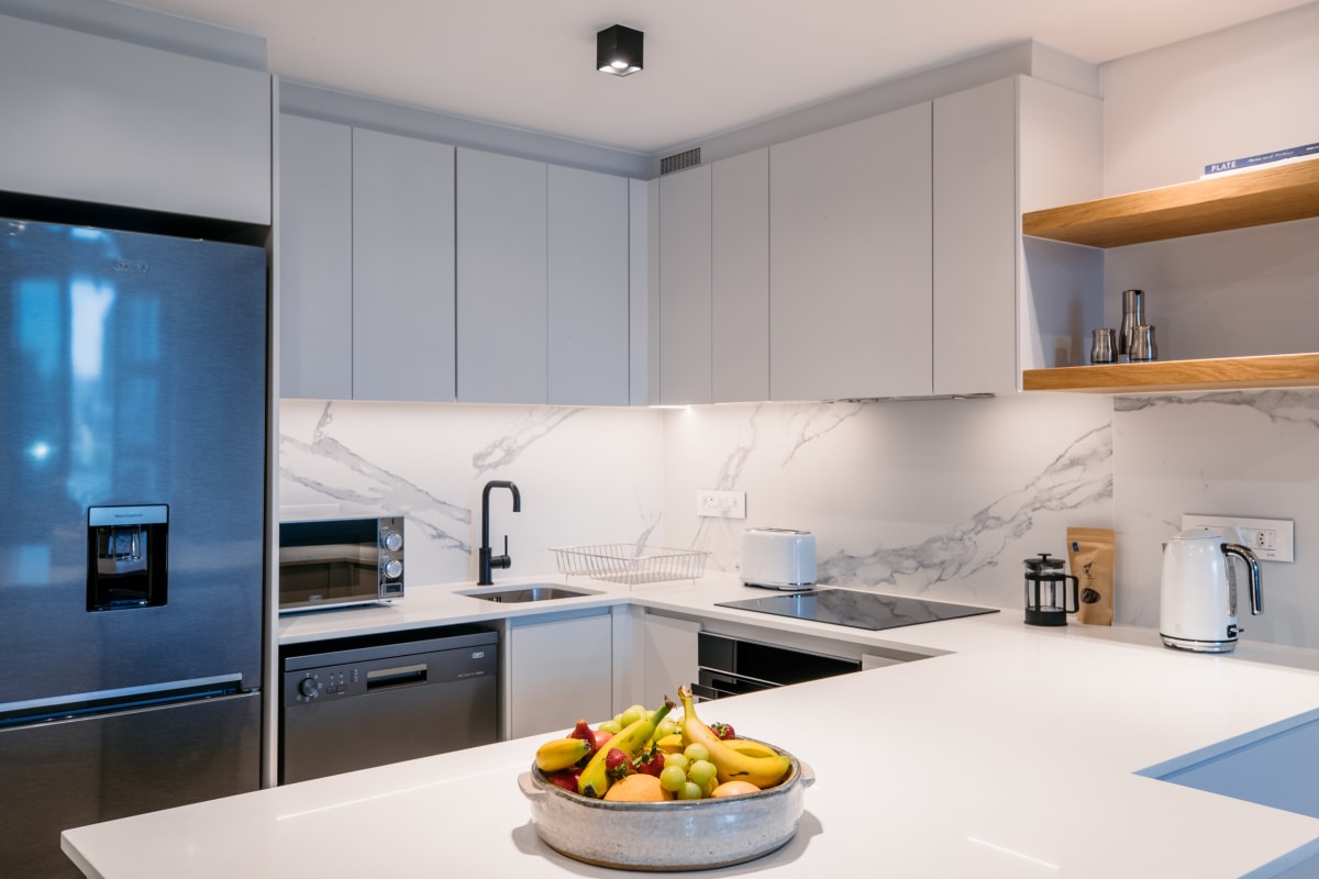 Kings Hotel - Image 1