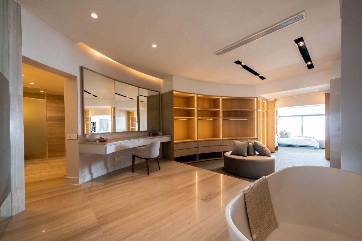 House 351 - Image 10