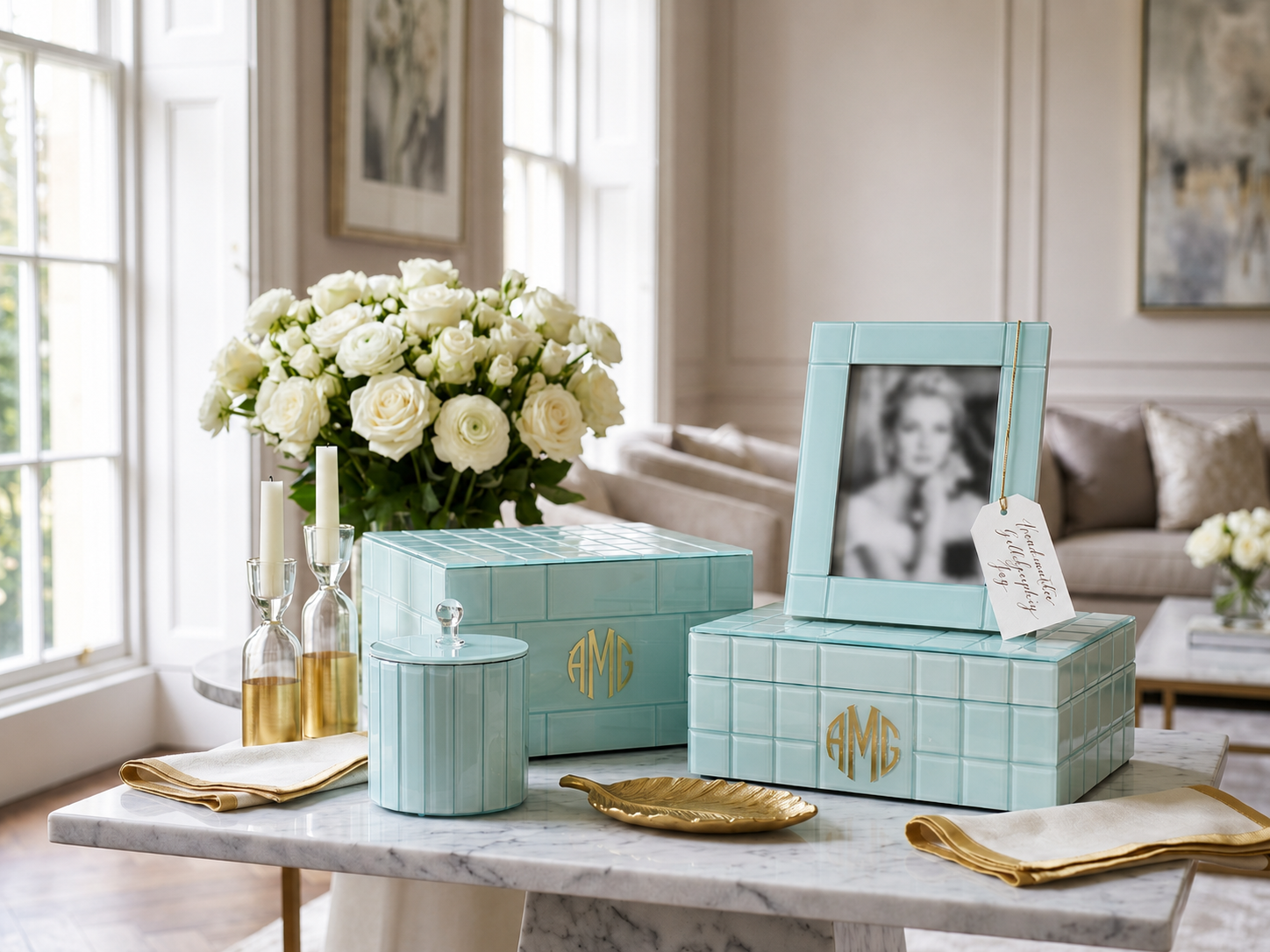 Pair of mint lacquered square boxes with crystal knobs