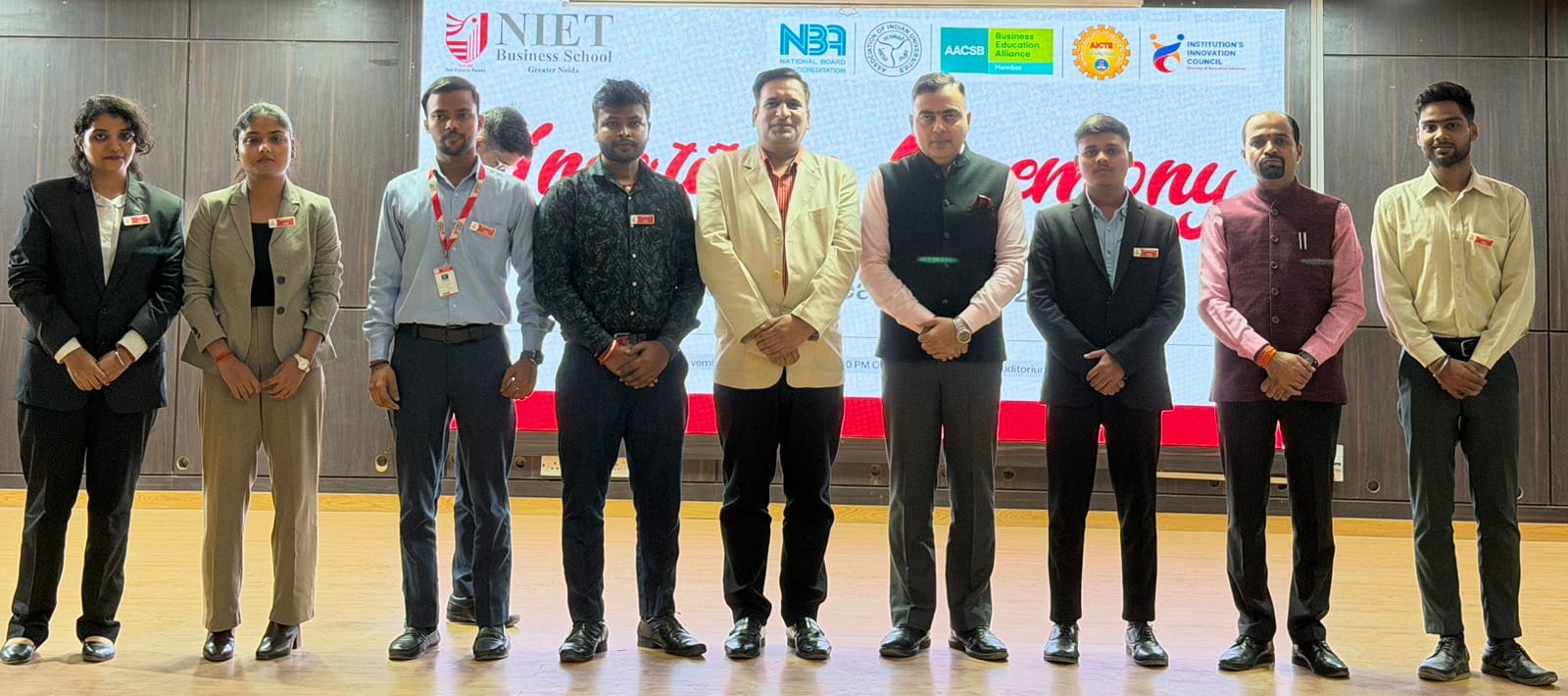 Vistaar International Business Club