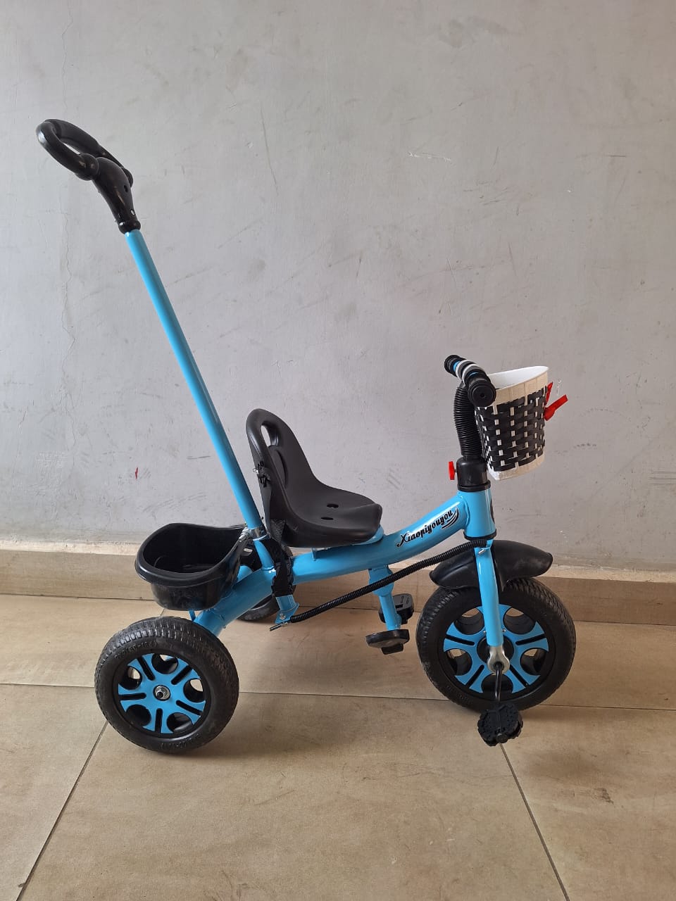 kids tricycle with push handle