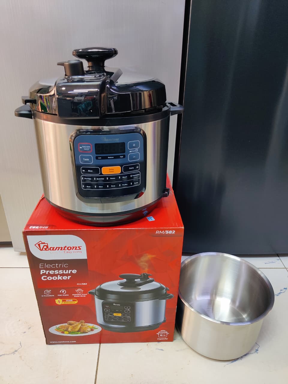 Ramtons RM/582 Electric Pressure Cooker 6L – 12 Functions