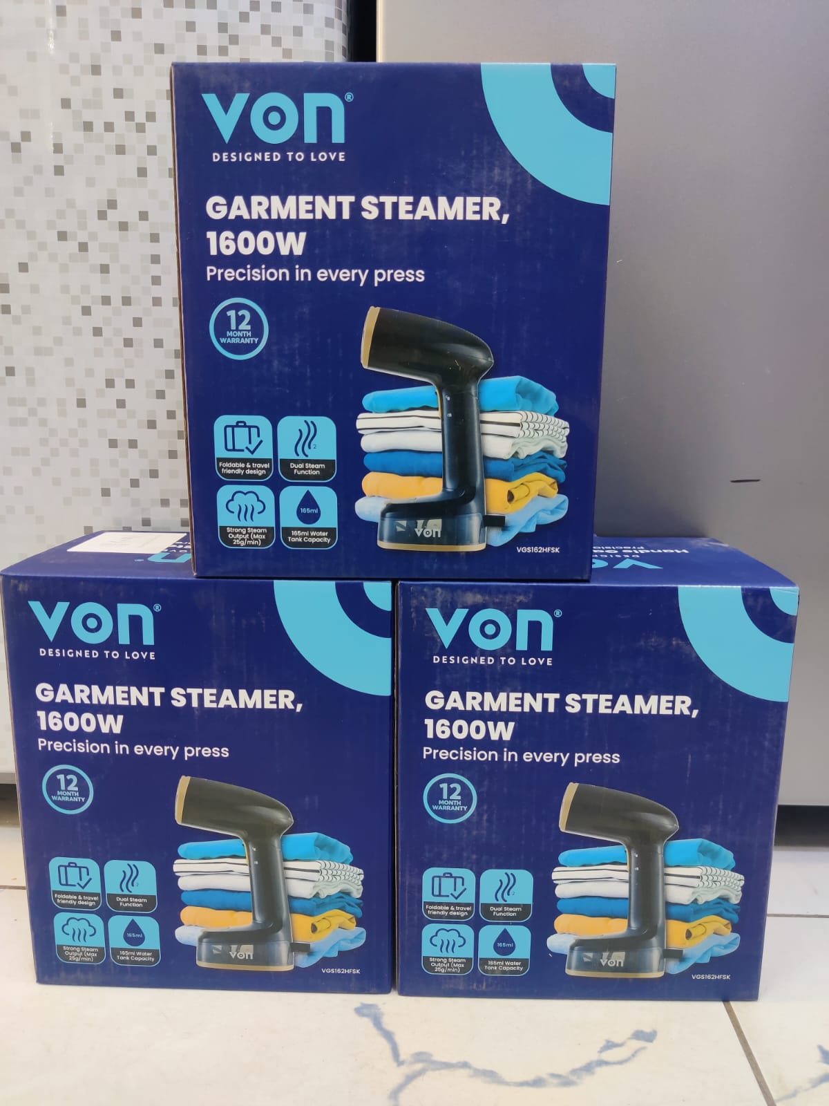VON 1600W Garment Steamer – Dual Steam, 165ml Tank, Travel Friendly