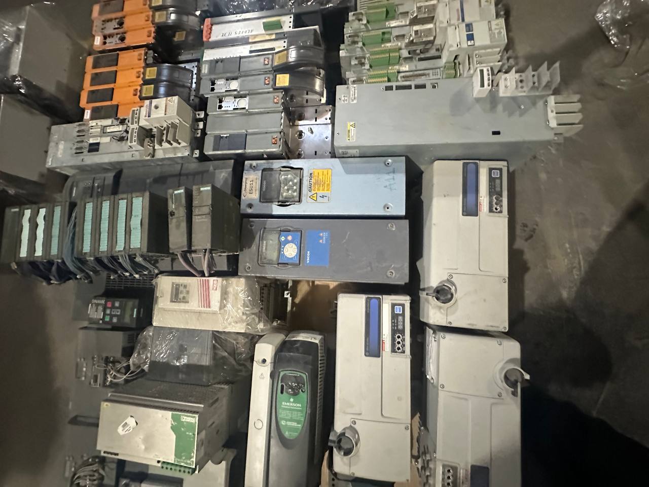 Industrial VFD AC Drive Lot Variable Frequency Drive Inverter Motor Controller Automation thumbnail 2