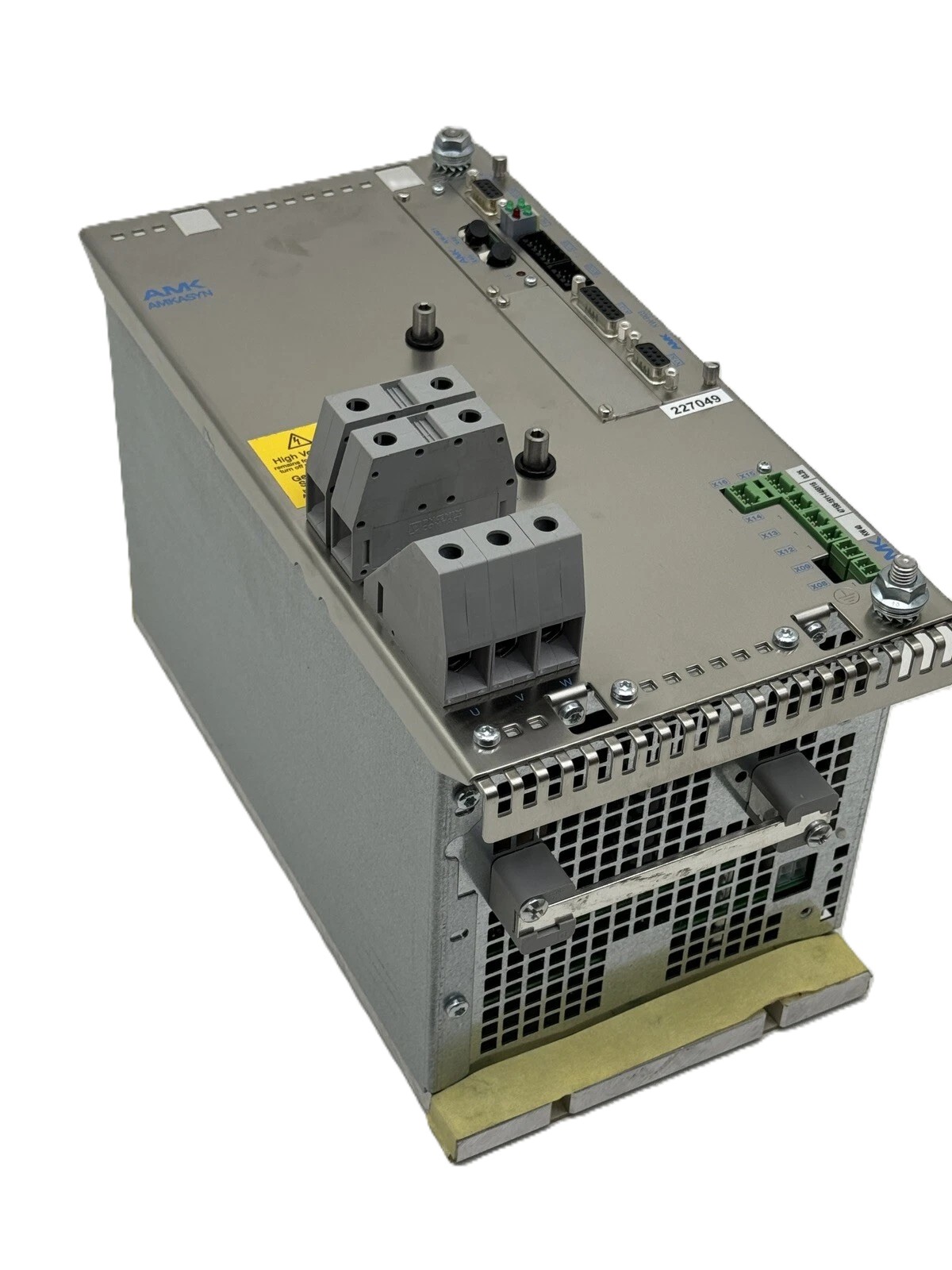 AMK AMKASYN KW40 Servo Drive 40kVA 66A 540-650VDC KW-R03 KW-SC1 thumbnail 3