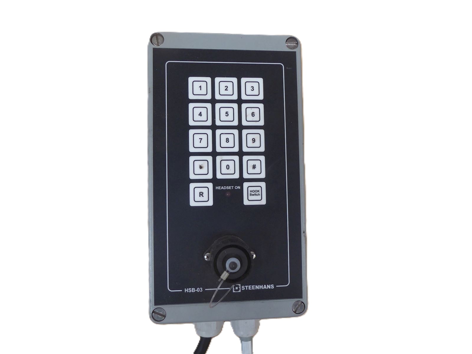 Zenitel HSB-03 Analog Telephone with IRR-3 Relay Box thumbnail 3