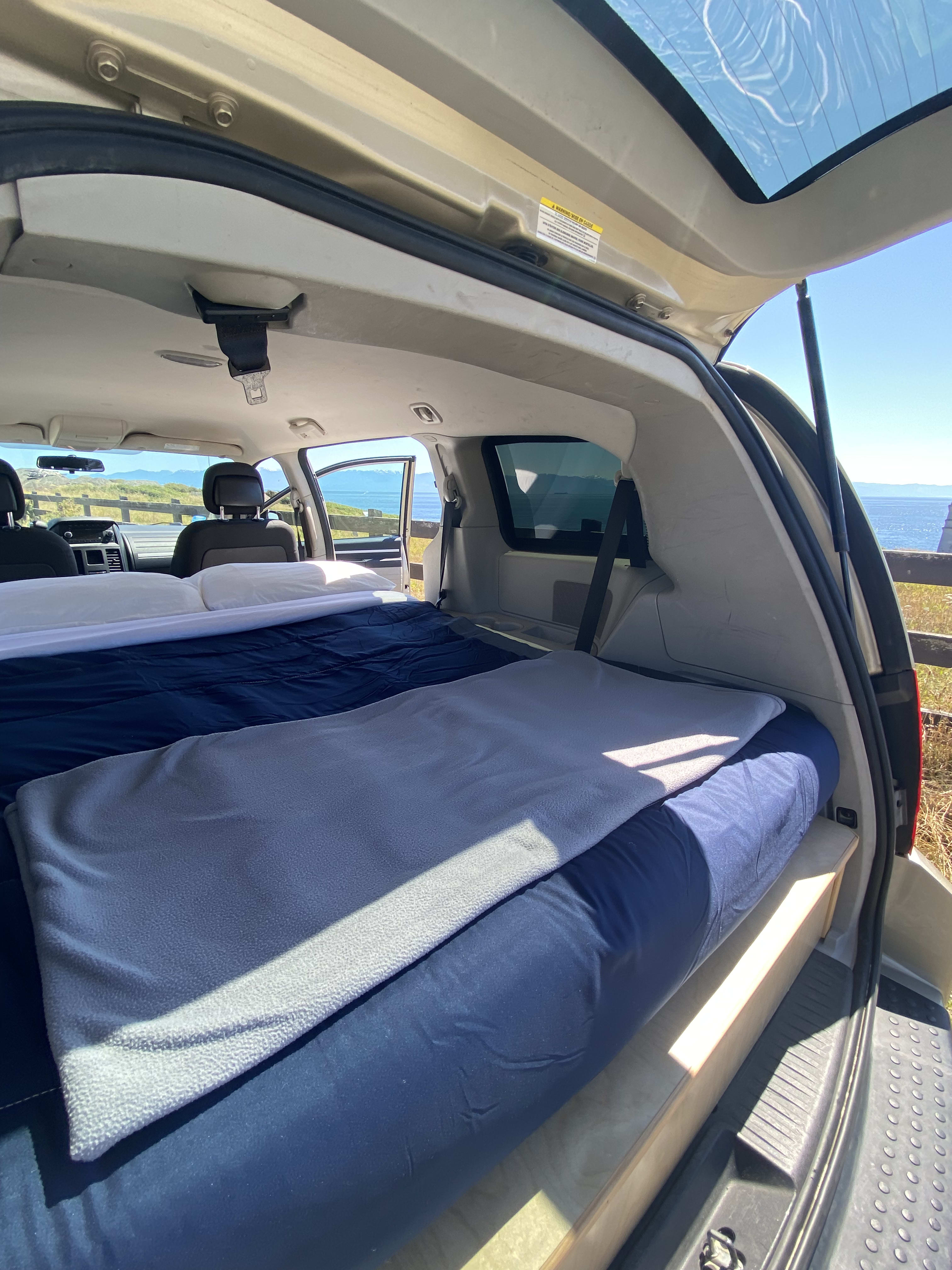 Honda Odyssey Campervan - View 3