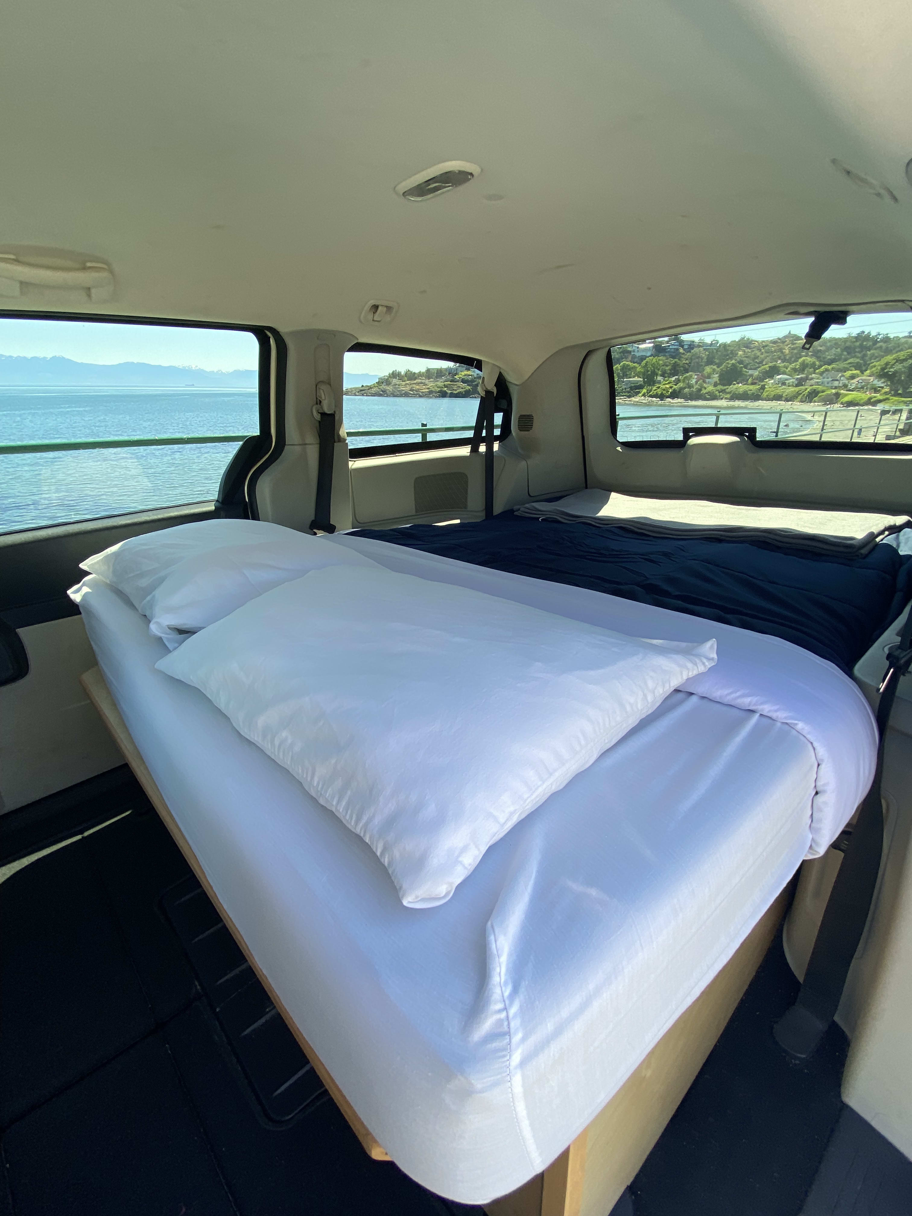 Honda Odyssey Campervan - View 6