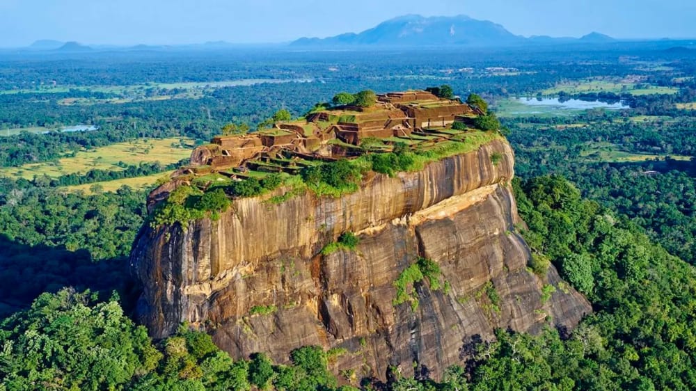 A Perfect 7-Day Itinerary to Experience Sri Lanka