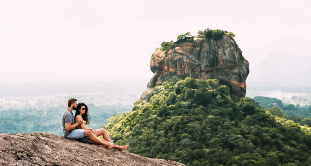 Top Romantic Destinations in Sri Lanka for Honeymooners
