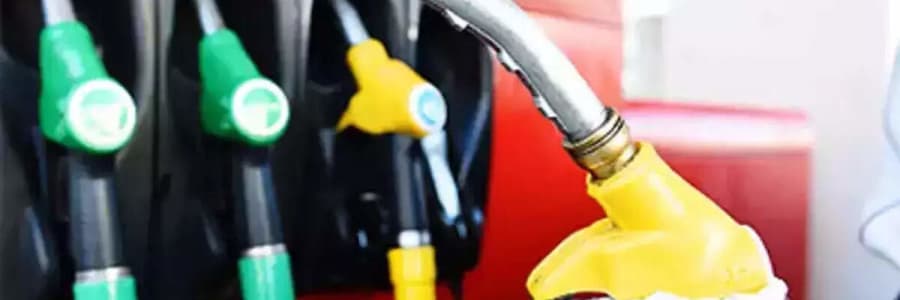 India Slashes Fuel Tax as Oil Prices Soar