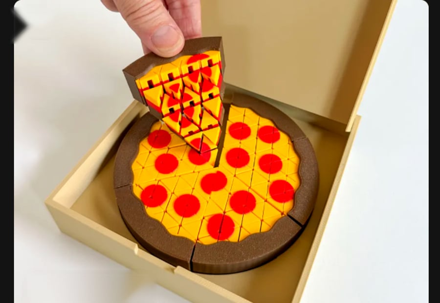 Pizza Sensorial Antiestrés Pixel (6 rebandas con caja) — juguete impreso en 3D