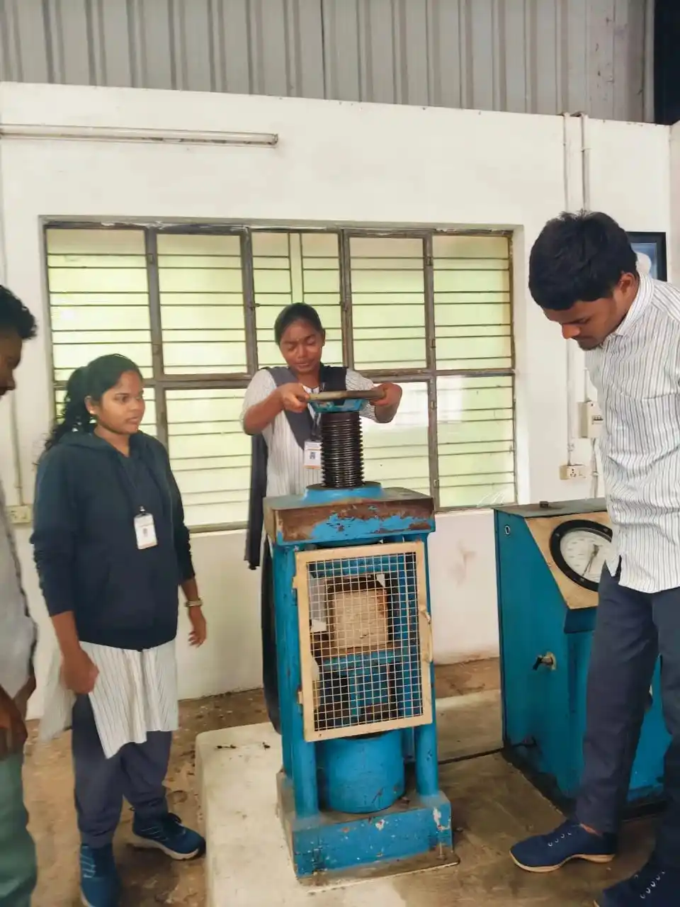 Chemistry Lab Photo 4