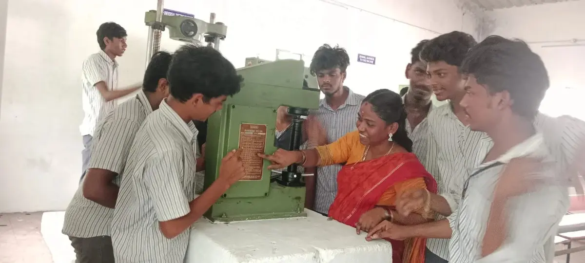 Material Testing Photo 4